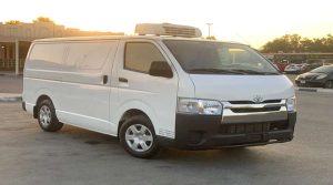 Reliable chiller van rental in Dubai for safe and temperature-controlled deliveries.